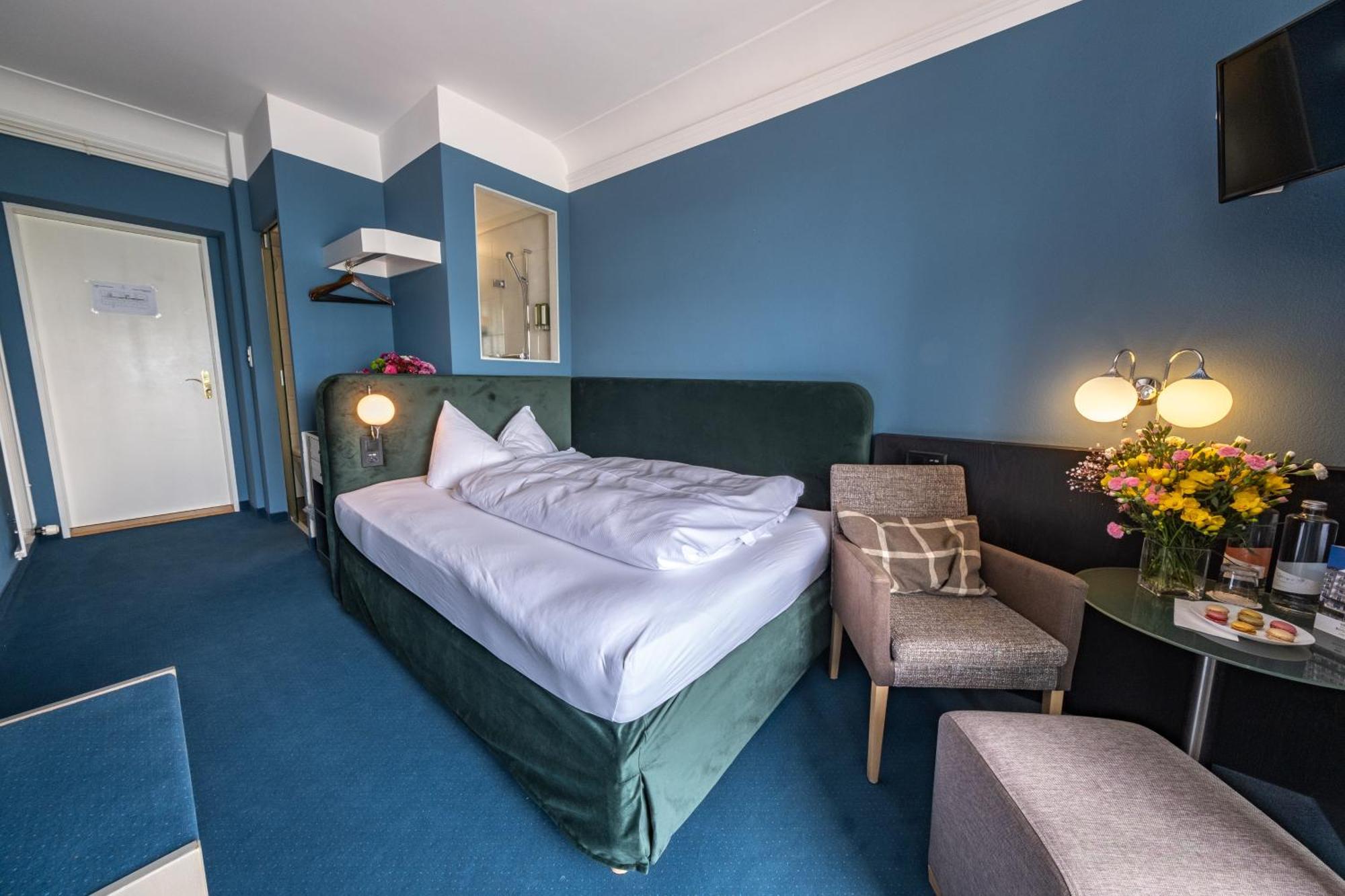 Hotel Royal Luzern Pokoj fotografie